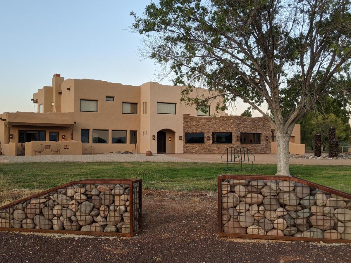 Origins Bed And Breakfast Cottonwood Exterior photo